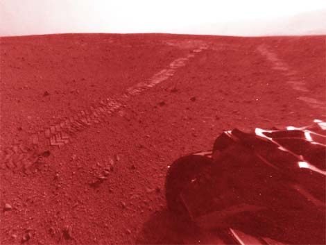Mars Curiousity goes on its merry way.