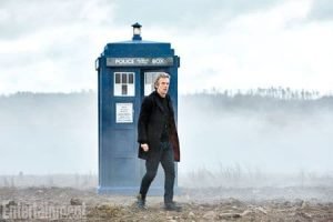 peter-capaldi-series-9-opener-magician
