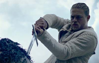 King Arthur: Legend of the Sword (new trailer).