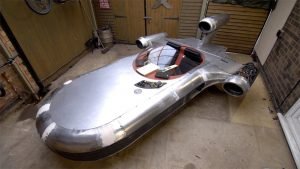 Star Wars Landspeeder - real vehicle build: UK's Mad Modder at it again.