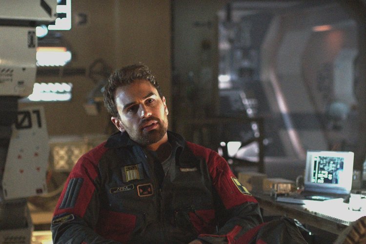 Archive (science fiction film: review).