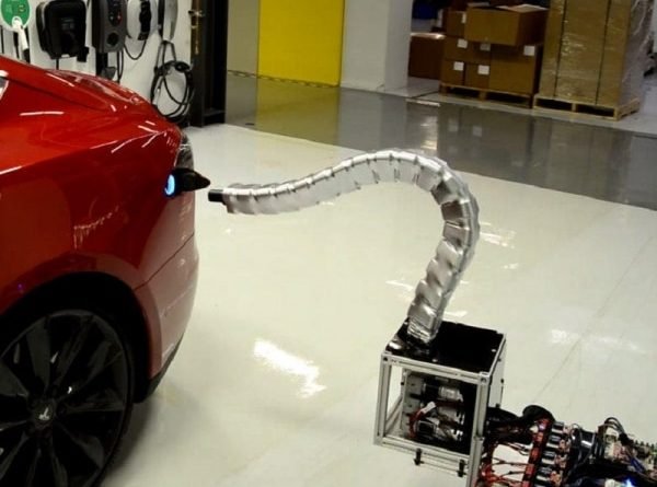 Autonomous electric cars able to go 700 miles on one charge?