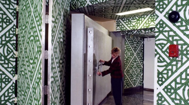 Secret US government super-bunker concealed under hotel (weird news).