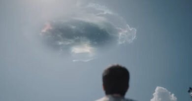 Signal One sends first contact to a billionaire’s island (scifi film trailer).